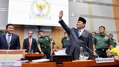 Presiden terpilih Prabowo Subianto yang masih menjabat Menhan di Gedung DPR RI. [Foto: Repro]