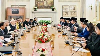 Presiden Prabowo Subianto melakukan pertemuan bilateral dengan PM India, Narendra Modi, di Hyderabad House, New Delhi, pada pada Sabtu, 25 Januari 2025. [Foto: Dok BPMI Setpres/RMN]