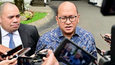 Menteri Investasi dan Hilirisasi/Kepala BKPM Rosan Roeslani memberikan keterangan pers di Istana Merdeka, Jakarta, Kamis (6/2). [Foto: BPMI Setpres]