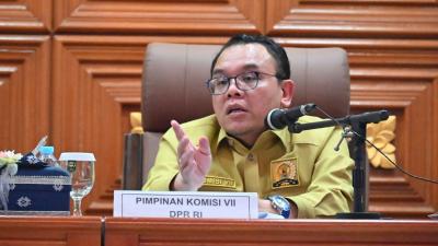 Ketua Komisi VII DPR RI, Saleh Partaonan Daulay - Humas DPR -