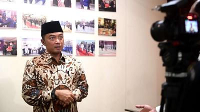 Menteri Sekretaris Negara Prasetyo Hadi memberi keterangan dari Hambalang, Bogor, Jawa Barat, Sabtu (30/8/2025). - Foto: Biro Pers Setpres -
