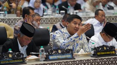 Menteri PKP Maruarar Sirait saat menyampaikan paparan di RDP bersama Komisi V DPR RI, Selasa (27/1/2026) - Foto: Kemen PKP -