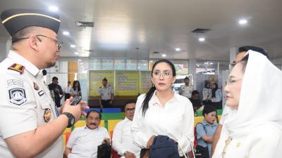 Anggota Komisi XIII DPR RI Rieke Diah Pitaloka  - Humas DPR -