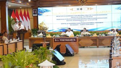 Menteri PKP Maruarar Sirait dalam forum koordinasi kepala daerah Regional Jawa-Bali di Yogyakarta, Kamis (4/6/2026) - Foto: Dok Kemen PKP -
