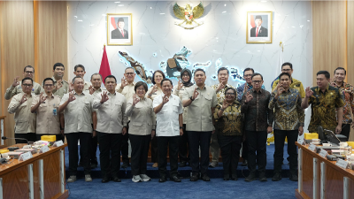 Rapat Koordinasi Khusus BGN bersama Menteri Dalam Negeri dan kepala daerah se-Indonesia, Kamis (13/8). - Foto: Dok. Humas BGN -
