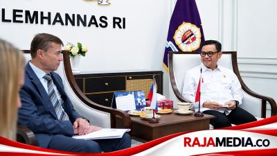 Gubernur Lemhannas RI Dr. H. TB. Ace Hasan Syadzily saat menerima Duta Besar Rusia untuk Indonesia, Sergei Tolchenov, di Lemhannas RI, Kamis (8/10/2026). - Lemhannas/RMN -