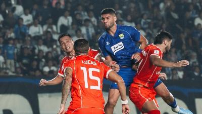 PERSIB Bandung berhasil menjaga keunggula 1-0 atas The Cong Viettel di grup E ACL Two 2026/2027 - Foto: X Persib -