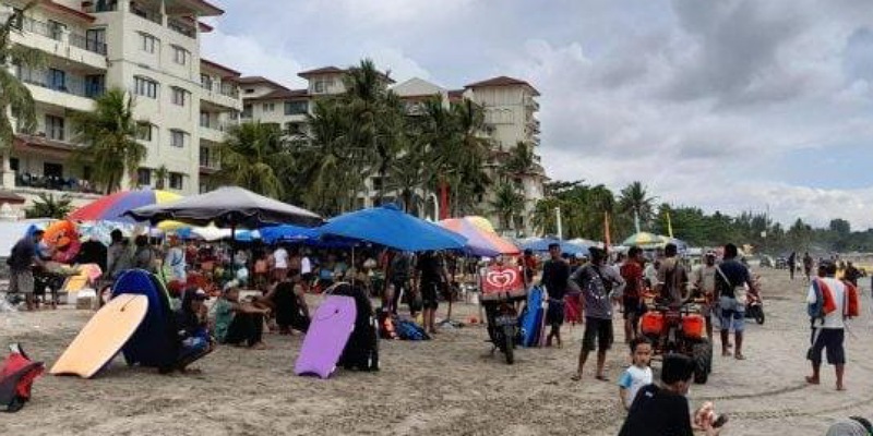 Pantai Anyer-Cinangka menjadi favorit kunjungan wisatawan saat libur Natal dan pergantian tahun baru/IIst