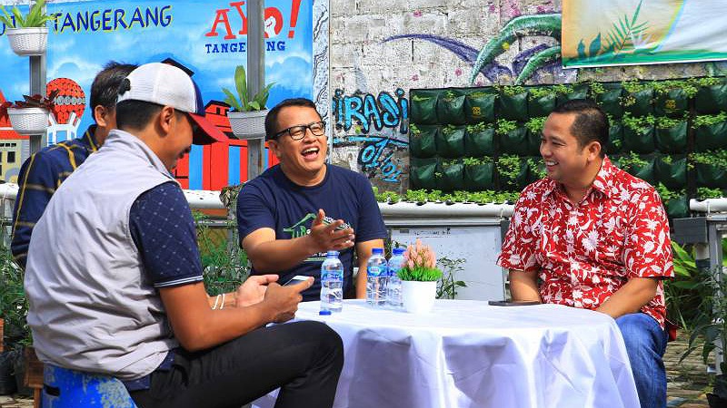 Walikota Tangerang Arief Wismansyah saat blusukan ke kampung tematik/Repro