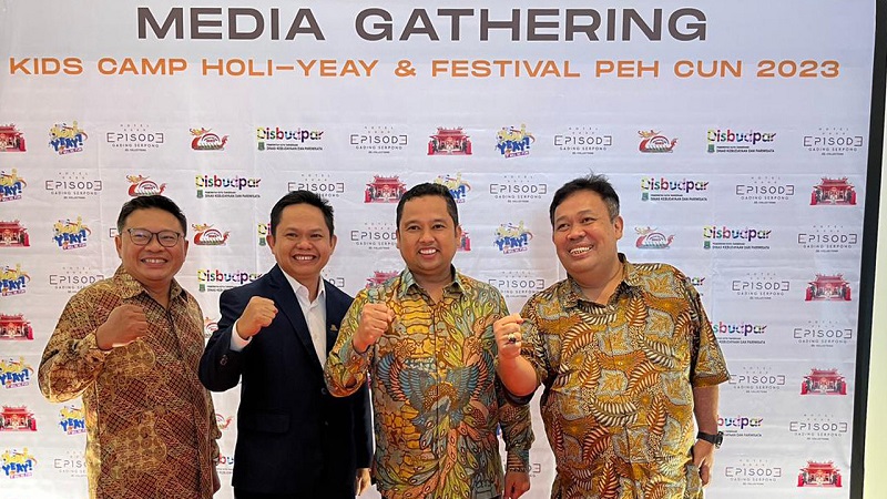 Walikota Tangerang Arief Wismansyah mengaja masyarakat Kota Tangerang memeriahkan Festival Pe Chun 2023. (Foto: Prmkot)