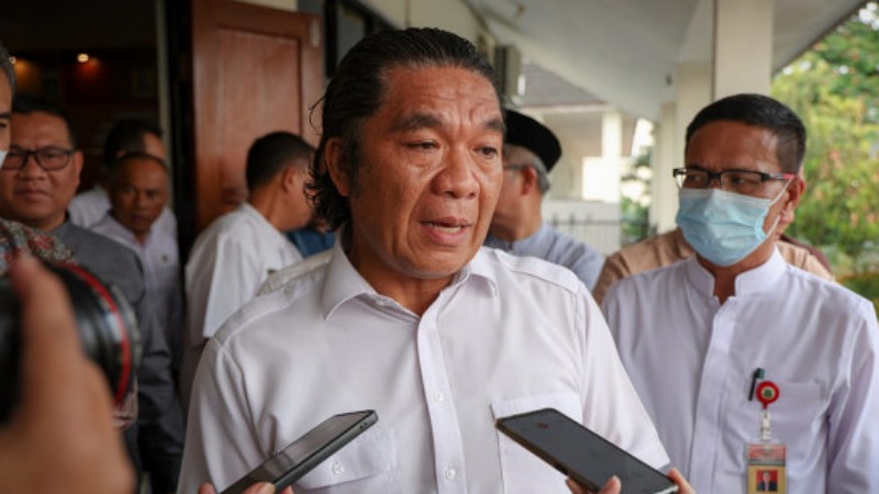 Pj Gubernur Banten Al Muktabar. (Foto: Dok Pemprov)