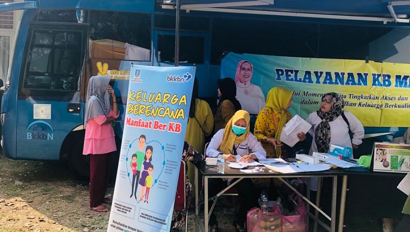 Sosialiasi Program Keluarga Berencana (KB) di Kabupaten Serang {Foto: AMR/RMB)