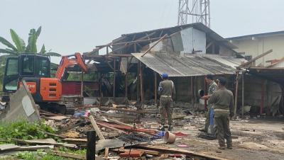 Dinas Satpol PP Kabupaten Serang dibantu aparat TNI-Polri melaksanakan giat Trantibum. (Foto: Dok Pemkab Serang)