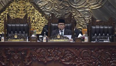 Wakil Ketua DPR RI Muhaimin Iskandar memimpin rapat paripurna pengesahan pasnsus Haji 2024. [ Foto: DPR]