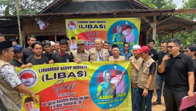 Lingkaran Baduy Bersatu (Libas) mendukung Airin - Ade di Pilgub Banten. [Foto: AMR/RMB]