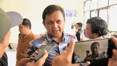 Kepala Dinas Pendidikan Kota Tangsel Deden Deni. [Foto: Dok Pemkot/RMB]