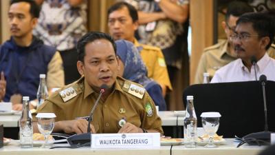 Pj Walikota Tangerang Nurdin saat mengikuti Rakor dengan Kemenko PMK. [Foto: Dok Pemkot/RMB]