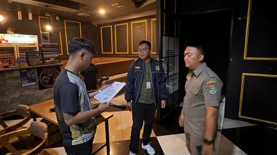 Satpol PP Kabupaten Tangerang gencar melakukan operasi pengawasan tempat hiburan di bulan ramadan. - Dok. Diskominfo Kab Tangerang -