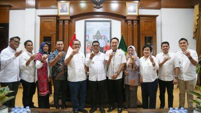 Gubernur Banten Andra Soni saat menerima pengurus DPD Real Estate Indonesia (REI) Provinsi Banten. - Foto: Biro Adpimpro Banten -