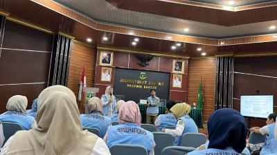 Pemprov Banten bersama Forum Penyuluh Antikorupsi (Forpak) menggelar kegiatan Penguatan Penyuluh Antikorupsi–Ahli Pembangun Integritas (PAKSI-API). - Biro Adpimpro Banten -