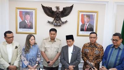 Menag Nasaruddin Umar bersama Ketua Umum Panitia Natal Nasional 2025. - Foto: Dok Kemenag -