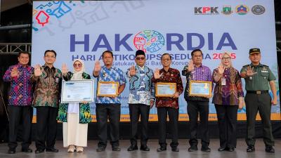 Gubernur Banten Andra Soni saat menghadiri Harkodia 2025 di Kabupaten Tangerang - Biro Adpimpro Banten -
