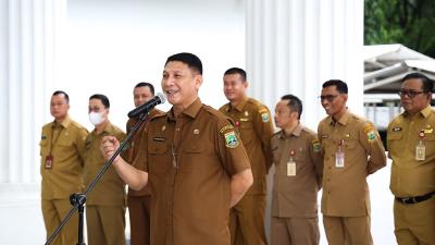 Sekretaris Daerah Provinsi Banten Deden Apriandhi - Biro Adpimpro Banten -