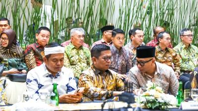 Gubernur Banten Andra Soni (tengah) saat mengikuti Entry Meeting LKPD 2025 di kantor BPK Perwakilan Jakarta, Pancoran, Jakarta Selatan, Kamis (2/4/2026) - Foto: Ig adpim.dokpim.banten -
