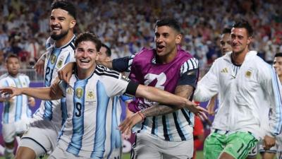Argentina lolos ke semifinal Piala Dunia 2026 setelah menang dramatis lawan Swiss lewat perpanjangan waktu 3-1 - FIFA -