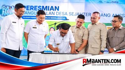 Gubernur Banten Andra Soni meresmikan 62 ruas jalan desa sepanjang 71,05 kilometer hasil Program Bangun Jalan Desa Sejahtera (Bang Andra) Tahun Anggaran 2025.  - Biro Adpimpro Banten -