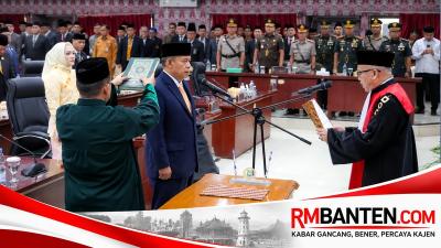 Pengucapan Sumpah/Janji Saiful Milah sebagai Ketua DPRD Kota Tangerang masa jabatan 2024–2029, sekaligus Pergantian Antarwaktu (PAW) Diana Rosiyana. - Foto: Biro Adpimpro Banten/RMB -
