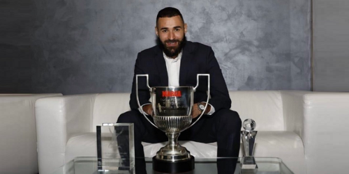 Karim Benzema Pemenang Ballon d'Or 2022/France Football