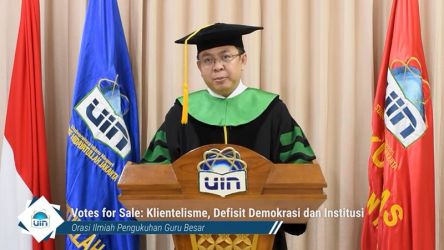 Burhanudin Muhtadi saay pengukuhan guru besar ilmu Politik UIN Jakarta. --Ist/RMN-