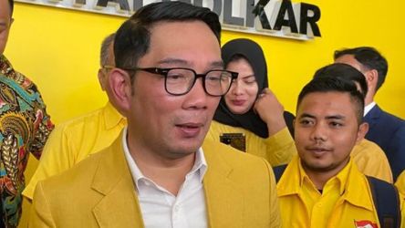 Mantan gubernur Ridwan Kamil akan putuskan maju Cagub Jabar atau Jakarta pada bulan Juli. (Foto: Repro)