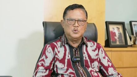 Mantan Kapolri Dai Bachtiark klarifikasi terkait kasus Vina Cirebon yang menyeret keluarganya.  (Foto: Dok Radar Cirebon)