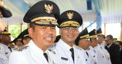 Dedi Mulyadi dan Erwan Setiawan resmi menjabat sebagai Gubernur dan Wakil Gubernur Jawa Barat periode 2025-2030. - Foto: Humas Jabar-