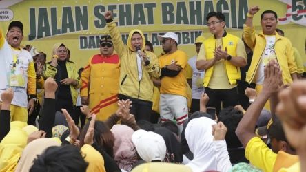 Ketua DPD Golkar Banten Ratu Tatu Chasanah mengintrusikan kader Golkar Banten untuk mengantisipasi resesi dan PHK/Ist
