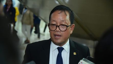 Ketua Komisi VII DPR RI Sugeng Suparwoto berencana memanggil Menko Investasi Bahlil Lahadalia. (Foto: Dok Parlementaria)